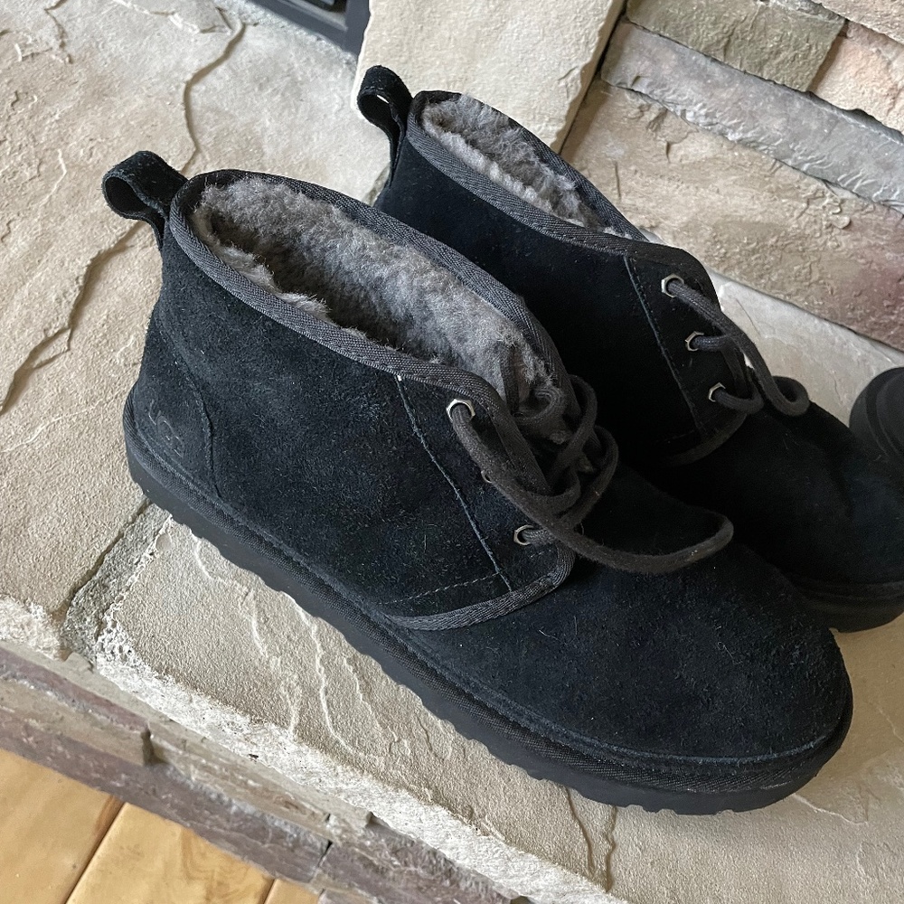 Men’s Black Uggs